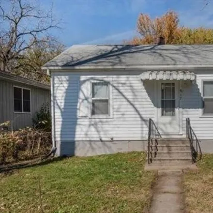 Buy this 1 bed house on 625 3rd Avenue in East Moline, IL 61244