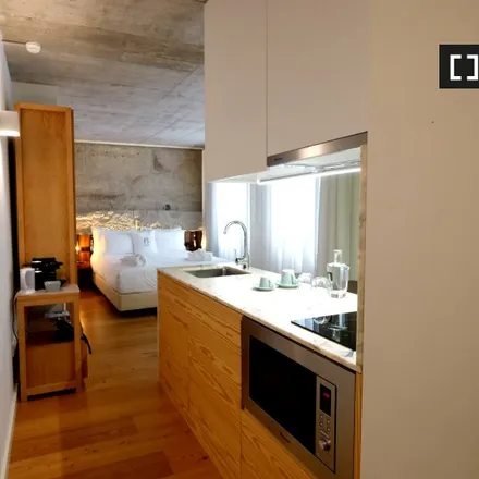 Rent this studio apartment on Parque de Estacionamento do Centro de Congressos da Alfândega in Viela da Baleia, 4050-386 Porto