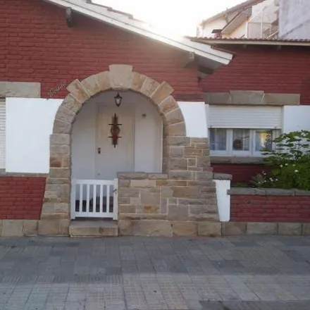 Buy this 2 bed house on Calle 4 4001 in Partido de Necochea, 7630 Necochea