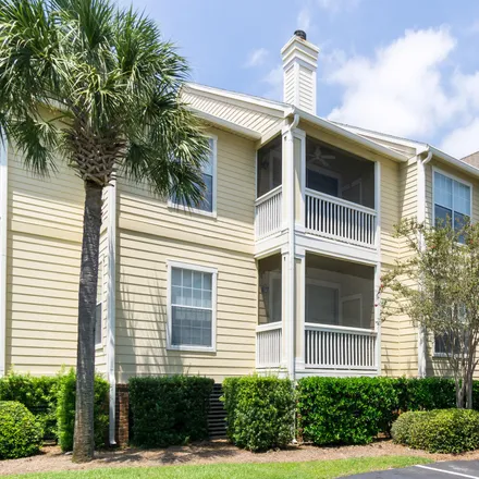 Rent this 3 bed condo on Long Grove Road in Mount Pleasant, SC 29464