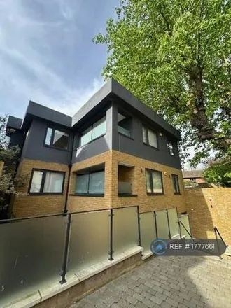 Rent this 2 bed apartment on 39 Colby Road in London, SE19 1HA