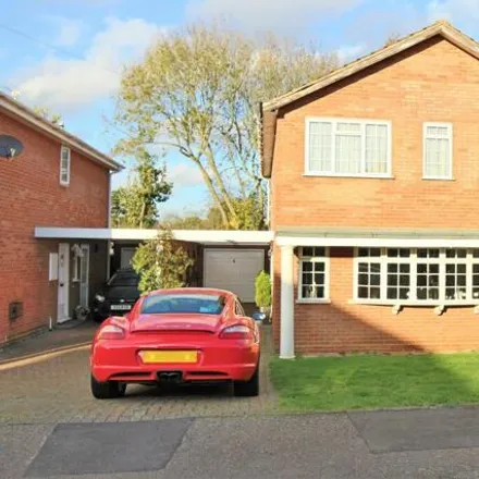 Buy this 4 bed house on 12 Friarscroft in Hoddesdon, EN10 7JZ