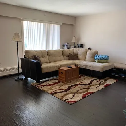 Rent this 2 bed apartment on 4th Avenue North in Saskatoon, SK S7K 2J3