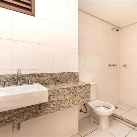 Buy this 2 bed apartment on Rua Barão do Rio Branco 763 in Centro, Curitiba - PR