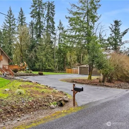 Buy this 3 bed house on 130 Chief Kiona Rd in Silver Creek, Washington