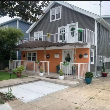 Rent this 2 bed house on 543 Beach 68th Street in New York, NY 11692