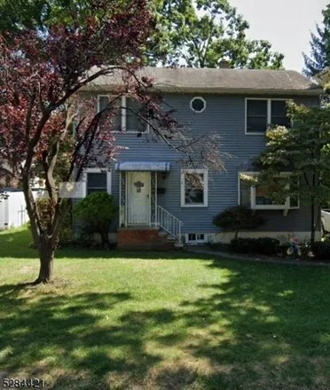 Rent this 3 bed house on 136 Maplewood Avenue in Wayne, NJ 07470