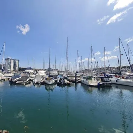 Buy this 2 bed apartment on Mariner's Court in North Quay, Plymouth