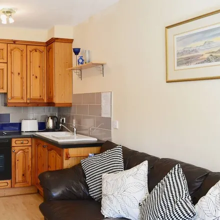 Rent this 1 bed townhouse on Highland in IV52 8TW, United Kingdom