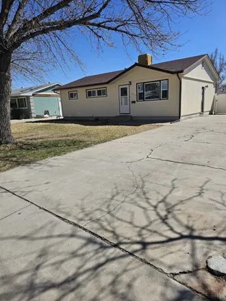 Image 2 - 2215 Mesa Avenue, Grand Junction, CO 81501, USA - House for sale