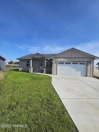 Image 3 - Ivone Drive, Sunnyside, WA 98944, USA - House for sale