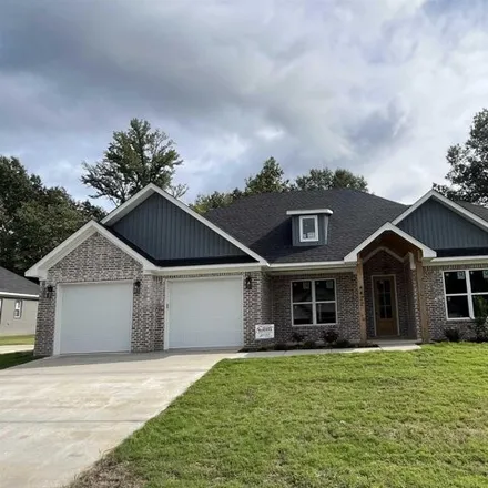 Buy this 4 bed house on 4436 Cumberland Circle in Benton, AR 72019