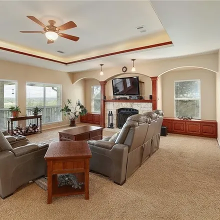 Image 4 - 21530 Lakefront Drive, Lago Vista, Travis County, TX 78645, USA - House for sale