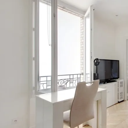 Image 5 - 10 Rue des Graviers, 92200 Neuilly-sur-Seine, France - Apartment for rent