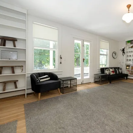 Image 9 - 4970 Independence Avenue-Bingham Road, New York, NY 10471, USA - House for sale