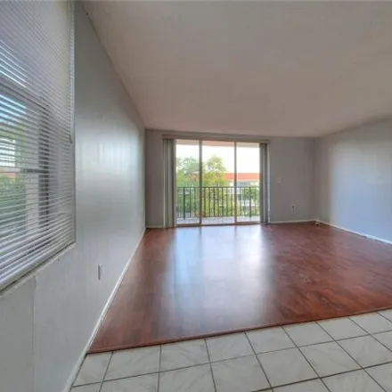 Image 4 - 2699 Seville Boulevard, Clearwater, FL 33764, USA - Condo for rent