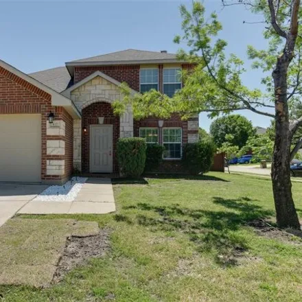 Image 2 - 437 Emerald Creek Drive, Fort Worth, TX 76052, USA - House for rent