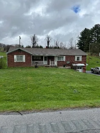 Buy this 3 bed house on 37501 Governor G C Perry Highway in Springville, Tazewell County