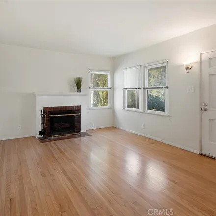 Image 4 - 11488 Delano Street, Los Angeles, CA 91606, USA - House for rent