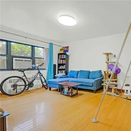 Buy this studio apartment on 29-30 137th Street in New York, NY 11354