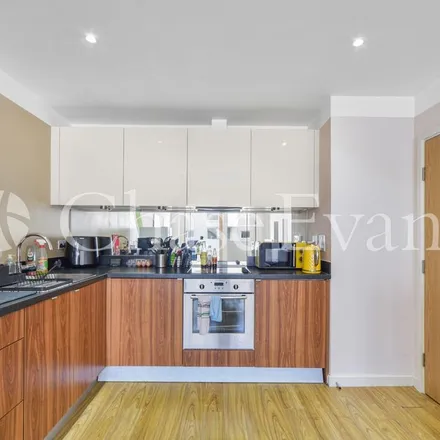 Image 2 - Barking Central Arboretum, Clockhouse Avenue, London, IG11 7PS, United Kingdom - Apartment for rent