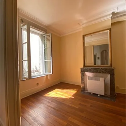 Image 8 - Hôtel de ville, Place Stanislas, 54100 Nancy, France - Apartment for rent