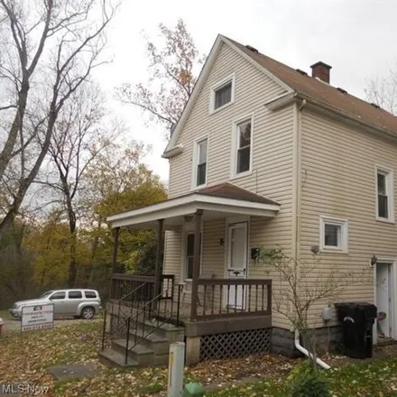 Buy this 3 bed house on 75 Tattersall Court in Elyria, OH 44035