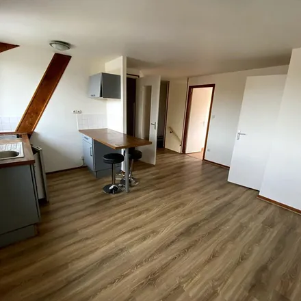 Rent this 2 bed apartment on 67 Avenue Jean Moulin in 02700 Tergnier, France