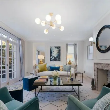 Buy this 2 bed apartment on 66 Pembridge Villas in London, W11 3ES