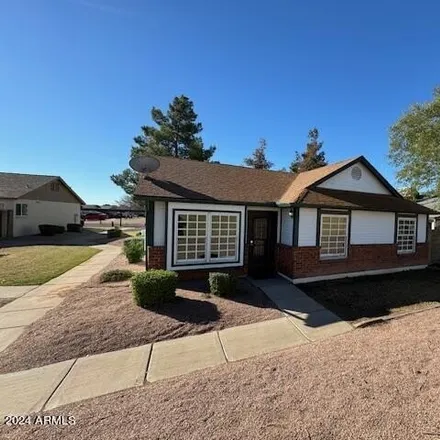 Rent this 3 bed house on 6239 East Brown Road in Mesa, AZ 85205
