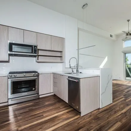 Image 4 - Fairfax & San Vicente, Fairfax Avenue, Los Angeles, CA 90048, USA - Apartment for rent