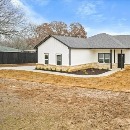 Image 3 - 112 Coronado Trl, Weatherford, Texas, 76087 - House for sale