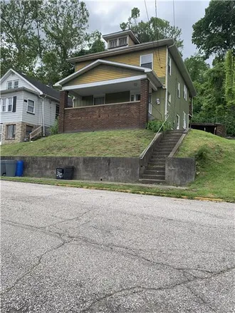 Rent this 2 bed apartment on 3003 Elm St in Weirton, WV