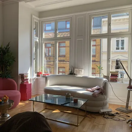 Rent this 3 bed apartment on Classico in Colonnaden, 20354 Hamburg