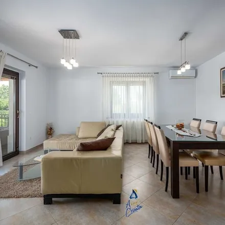 Image 2 - Tinjan, Istria County, Croatia - House for rent