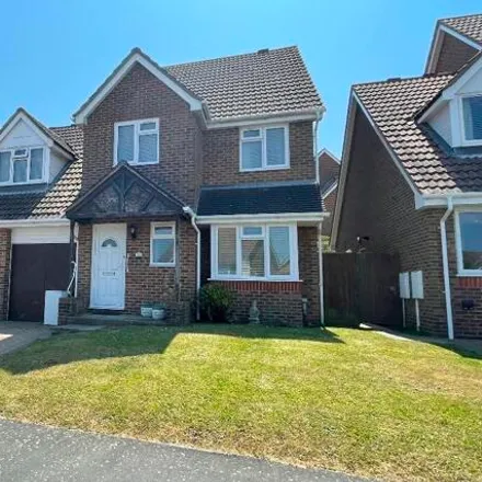 Buy this 4 bed house on Mendip Avenue in Eastbourne, BN23 8ER