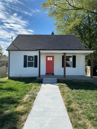 Buy this 3 bed house on 1806 Myrtle Street in Alton, IL 62002