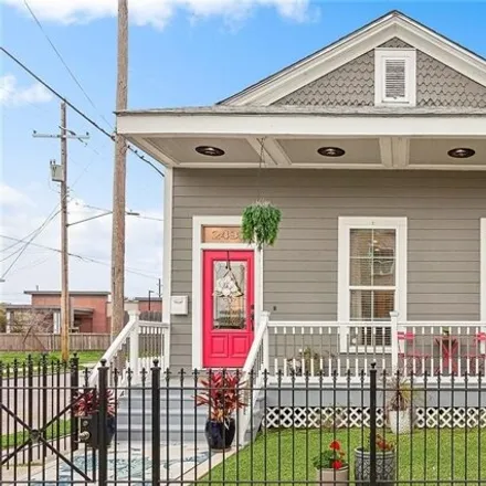 Buy this 3 bed house on 3435 Freret Street in New Orleans, LA 70115