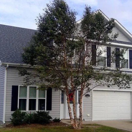 Buy this 4 bed house on 723 Canal Drive in Kill Devil Hills, NC 27948