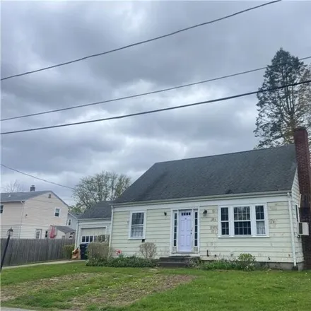 Buy this 3 bed house on 42 Marshall Way in East Providence, RI 02916
