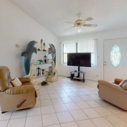 Buy this 2 bed apartment on 1425 West Shore Drive in Eden Pines Colony, Big Pine Key
