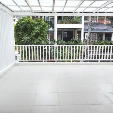 Image 9 - Manora, Soi Sukhumvit 3, Vadhana District, Bangkok 10330, Thailand - Townhouse for rent