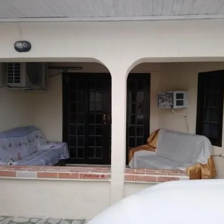 Buy this 3 bed house on Rua dos Sombreiros in Jardim Samambaia, Paranaguá - PR