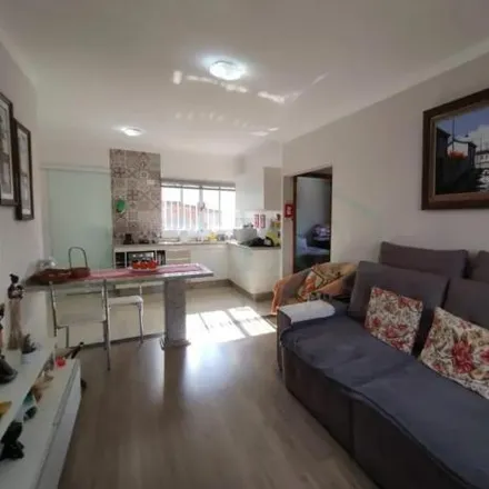Buy this 2 bed apartment on Rua Pedro Marcelo in Região Urbana Homogênea III, Poços de Caldas - MG