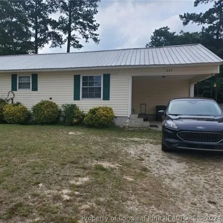 Buy this 3 bed house on 205 Waddell Dr in Fayetteville, North Carolina