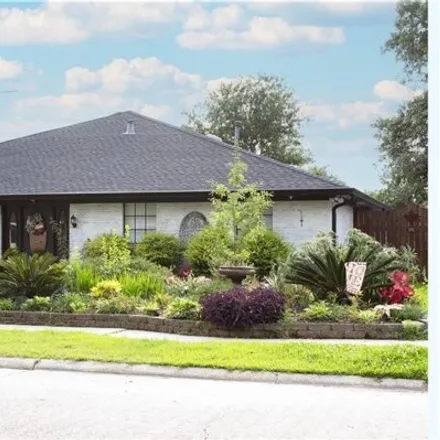 Buy this 4 bed house on 1545 Queens Drive in Broadmoor, Slidell