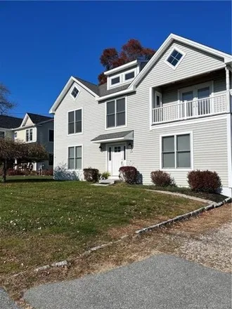 Buy this 5 bed house on 13 Blue Heron Road in East Lyme, CT 06357