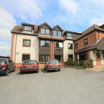 Image 1 - 499 Bitterne Road East, Southampton, SO18 5EQ, United Kingdom - Apartment for sale