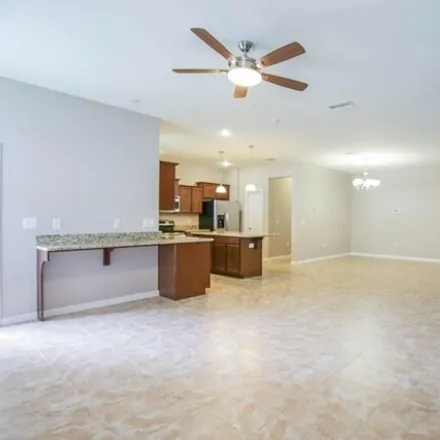 Image 6 - 938 Seminole Sky Drive, Hillsborough County, FL 33571, USA - House for rent