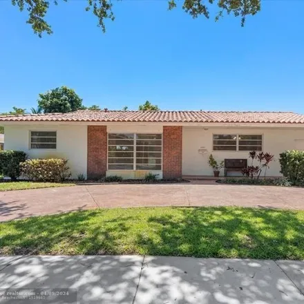 Buy this 3 bed house on 6920 Willow Lane in Miami Lakes, FL 33014